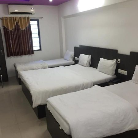 Hotel Long Stay Ahmedabad Exterior photo