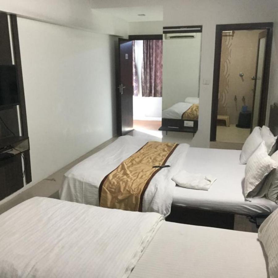 Hotel Long Stay Ahmedabad Exterior photo